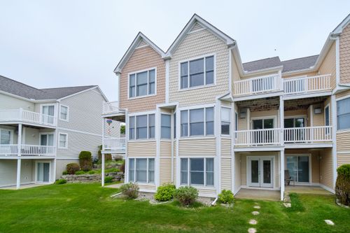 94 Charter Ct, Manistee, MI, 49660-3511 | Card Image