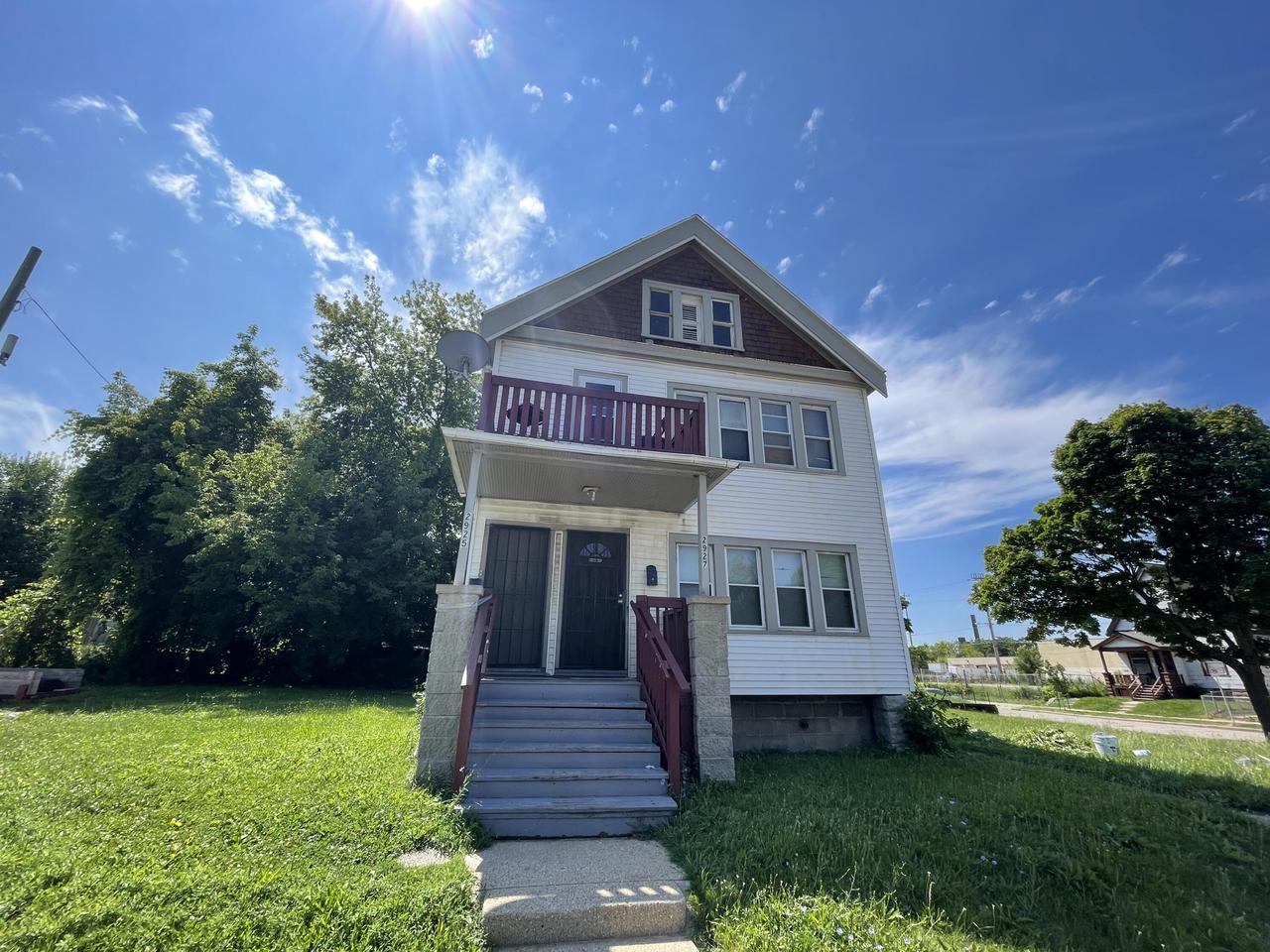 Burleigh St, Milwaukee, WI 53210