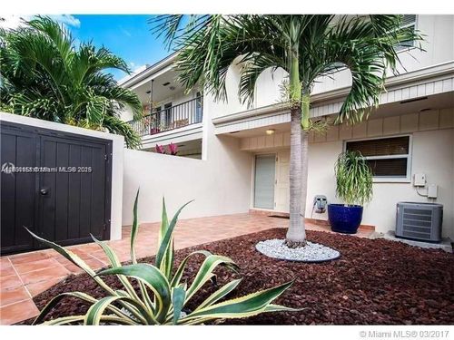 8119-8119 Sw 81st Pl, Miami, FL, 33143-6612 | Card Image