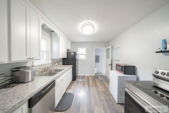 462 Ne Main St, House other with 4 bedrooms, 2 bathrooms and 1 parking in Blackfoot ID | Image 11
