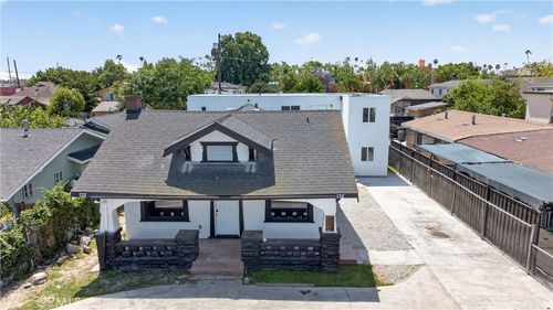 132 W 74th, Los Angeles, CA, 90003 | Card Image