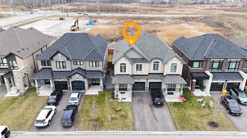 48 Peter Hogg Crt, Whitby, ON, L1P0N2 | Card Image