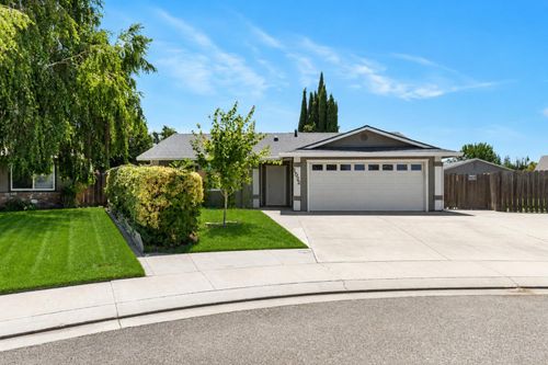 1522 Kiwi Ct, Ripon, CA, 95366-9669 | Card Image
