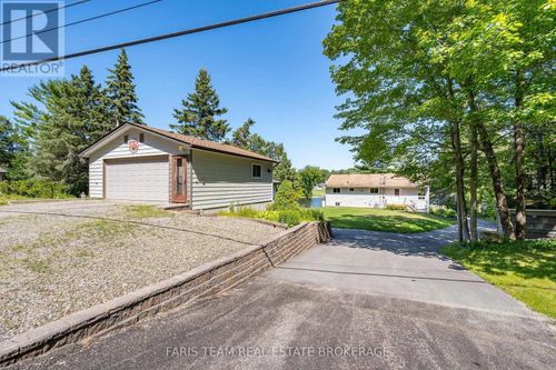 48 Heathvalley Trail, Port Severn, ON, L0K1S0 | Card Image
