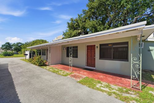 1-2-707 Se 18th St, Fort Lauderdale, FL, 33316-2903 | Card Image