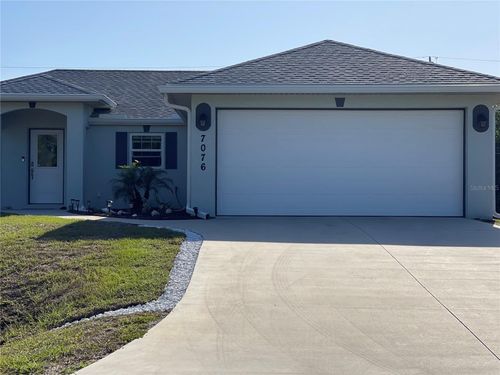 7076 Nichols St, ENGLEWOOD, FL, 34224-8302 | Card Image