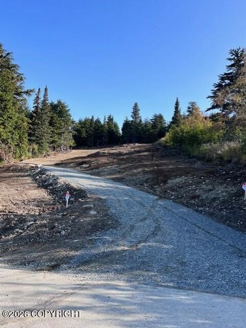 L22 Lost Horizon Dr, Anchorage, AK, 99516 | Card Image