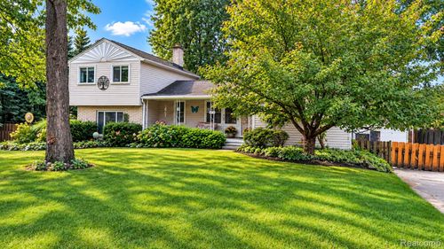 3262 Rockhaven Avenue, Rochester Hills, MI, 48309 | Card Image