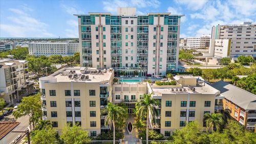 apt-1008-400 4th Ave S, ST PETERSBURG, FL, 33701-4624 | Card Image