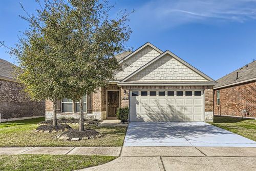 7535 Cypress Pin Oak Dr, Cypress, TX, 77433-6739 | Card Image
