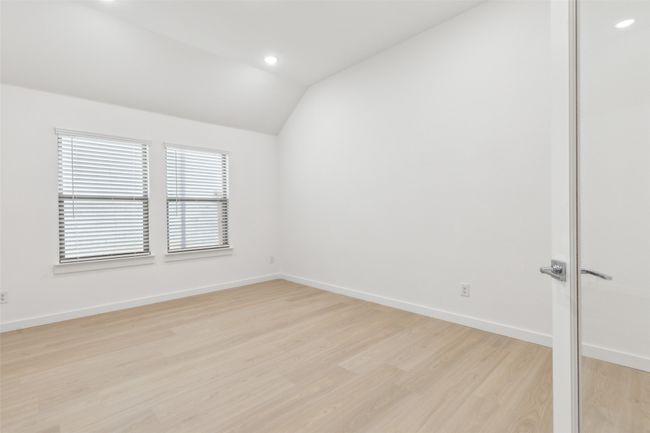 1398 Flora Pl, House other with 4 bedrooms, 3 bathrooms and null parking in Lavon TX | Image 5