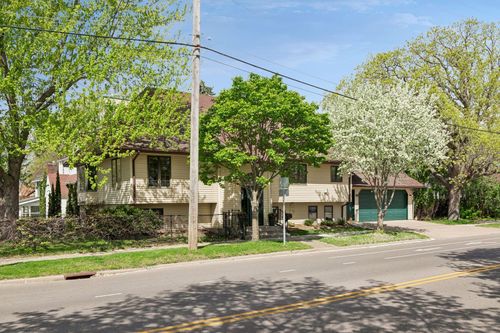 707 Hamline Ave S, Saint Paul, MN, 55116-2238 | Card Image
