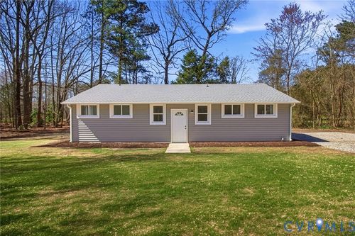 8192 Broad Marsh Ln, Hayes, VA, 23072-4503 | Card Image