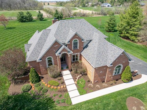 12112 Laurel Ln, Caledonia, IL, 61011-9107 | Card Image