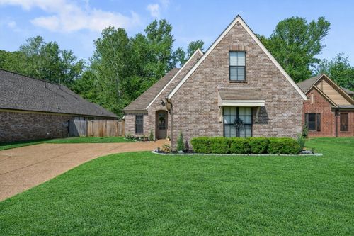 5135 Oliver Grove Ln, Bartlett, TN, 38002-8996 | Card Image