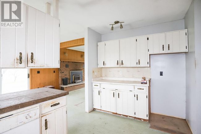 2277 D Line, Home with 2 bedrooms, 1 bathrooms and null parking in Richards Landing ON | Image 27