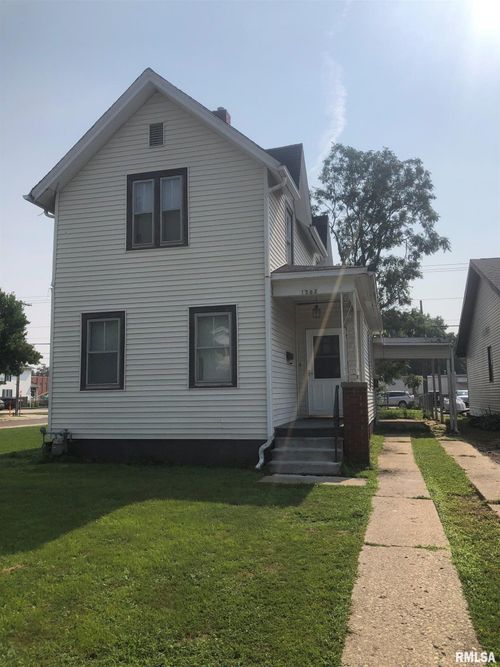 1202 S 4th St, Springfield, IL, 62703-2229 | Card Image
