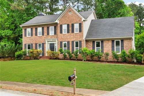 2316 Milstead Cir Ne, Marietta, GA, 30066-5769 | Card Image