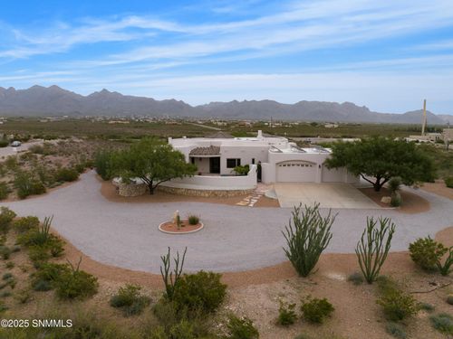 7976 Soledad Canyon Ct, Las Cruces, NM, 88011-8419 | Card Image