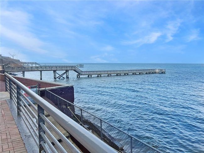 APT-8E - 166 Powells Cove Blvd, Home with 2 bedrooms, 2 bathrooms and null parking in Whitestone NY | Image 8