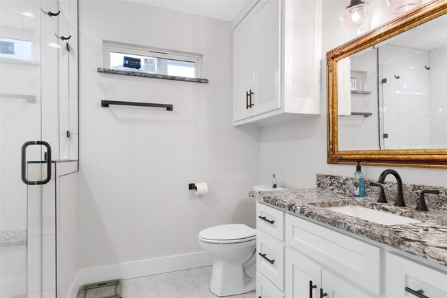 1405 N Wharton St, House other with 5 bedrooms, 2 bathrooms and null parking in Sherman TX | Image 13