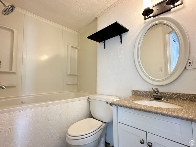 Downstairs bathroom | Image 16