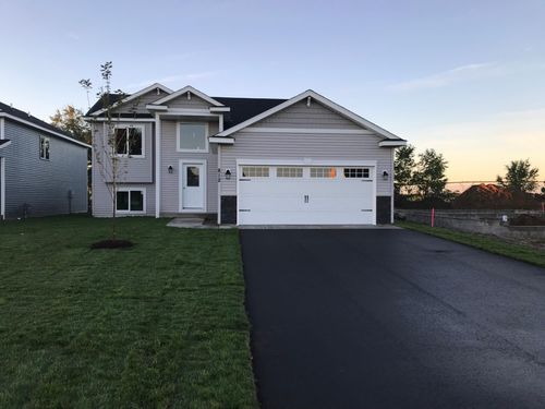 23707 Lily St Nw, Saint Francis, MN, 55070-5517 | Card Image