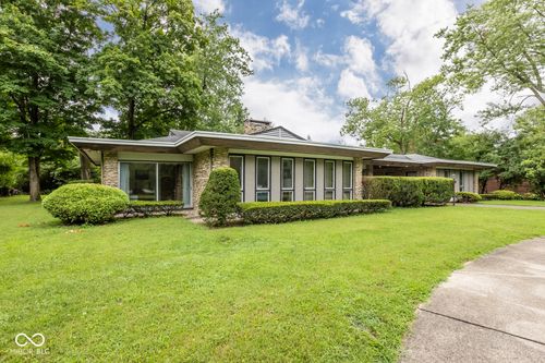 6115 E 56th St, Indianapolis, IN, 46226-1631 | Card Image