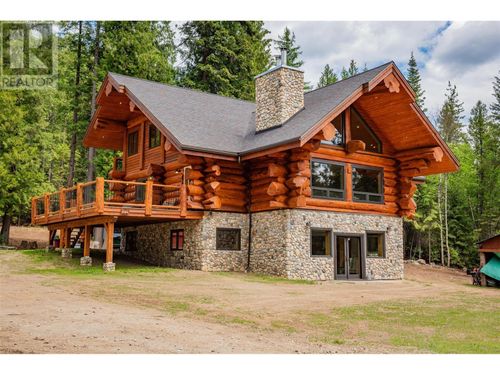 800 Highway 22, Kootenay Boundary, BC, V0G1Y0 | Card Image