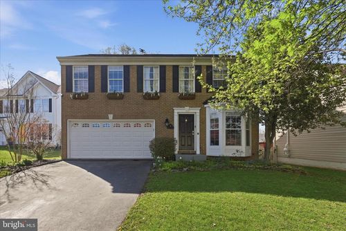 816 Bellview Ct Ne, LEESBURG, VA, 20176-4933 | Card Image