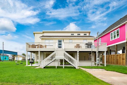 971 Mary Ann, Crystal Beach, TX, 77650 | Card Image