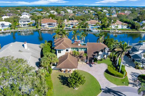 136 Anchor Dr, Vero Beach, FL, 32963-2941 | Card Image
