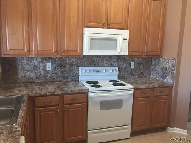 1933 Chancellor Ridge Rd, House other with 4 bedrooms, 2 bathrooms and null parking in Prattville AL | Image 5