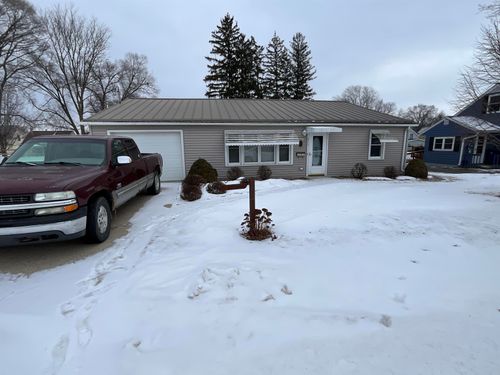 311 Washington St, Elgin, IA, 52141-9301 | Card Image