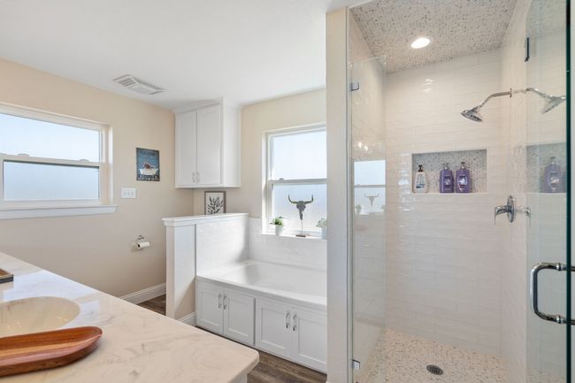 4574 Masch Branch Rd, Home with 3 bedrooms, 3 bathrooms and null parking in Krum TX | Image 18