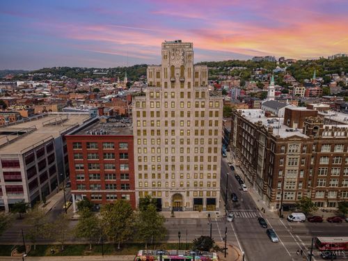  E Central Parkway, Cincinnati, OH, 45202 | Card Image