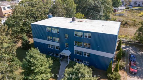 11-118 Isabella St, Parry Sound, ON, P2A1N1 | Card Image