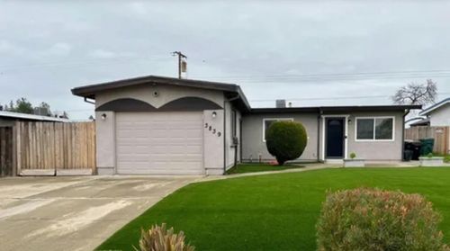 3839 Moonbeam Drive, Sacramento, CA, 95827 | Card Image
