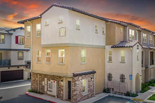 8383 Yellowstone St, Lemon Grove, CA, 91945-2075 | Card Image