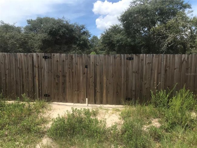 Privacy Fence Double Gate Entrance | Image 2