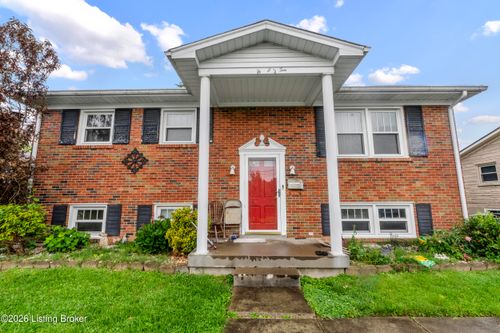 110 Alvina Way, Louisville, KY, 40214-3702 | Card Image