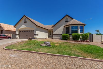 7102 W Windrose Drive, House other with 5 bedrooms, 3 bathrooms and null parking in Peoria AZ | Image 3