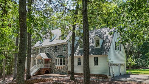 222 Sherwood Frst, Williamsburg, VA, 23188-6826 | Card Image