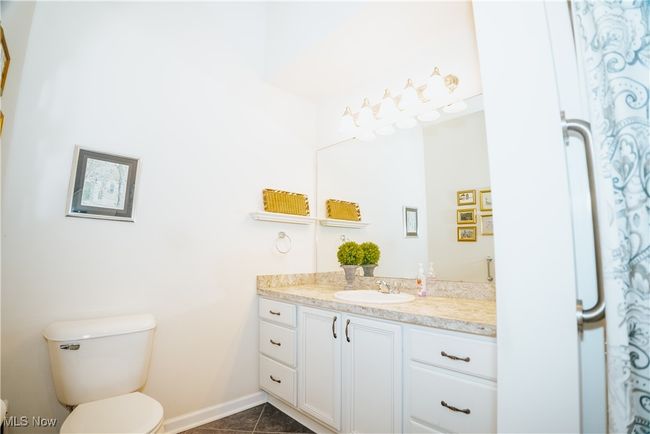 UNIT-203 - 9264 Sharrott Rd, Condo with 3 bedrooms, 2 bathrooms and null parking in Poland OH | Image 22