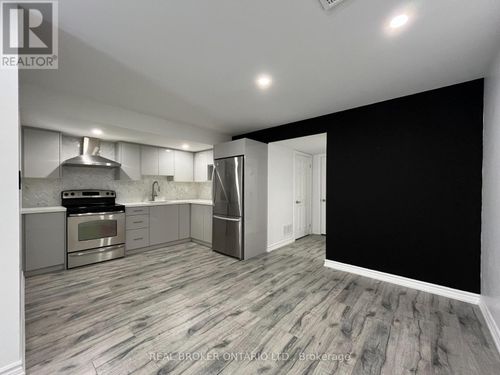 bsmt-7 Robert Green Cres, Maple, ON, L6A0V6 | Card Image
