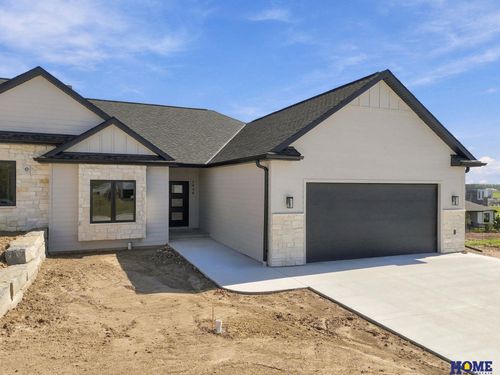 7940 S 42nd St, Lincoln, NE, 68516-3083 | Card Image