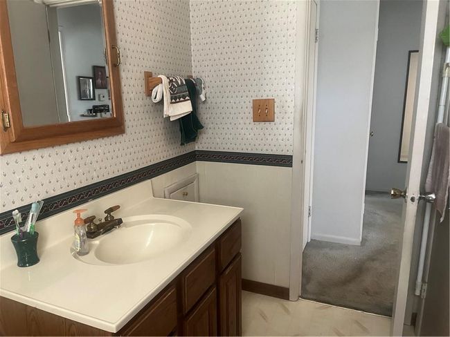 1112 Bridgeport Rd, House other with 3 bedrooms, 1 bathrooms and null parking in Indianapolis IN | Image 20