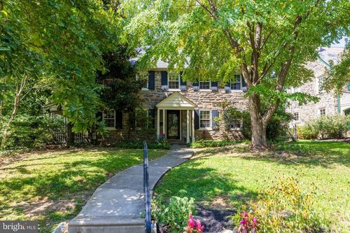 3215 W Coulter St, PHILADELPHIA, PA, 19129-1043 | Card Image
