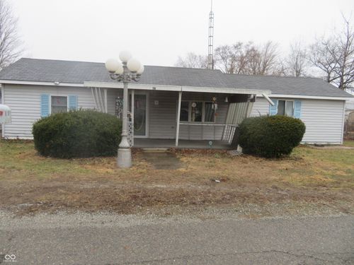 18 S Lotus, Alexandria, IN, 46001-8074 | Card Image