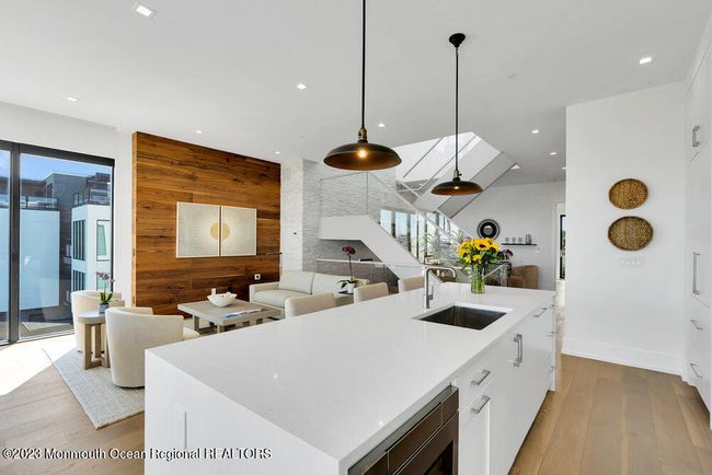 18 - 200 Ocean Ave N, House other with 5 bedrooms, 5 bathrooms and null parking in Long Branch NJ | Image 12